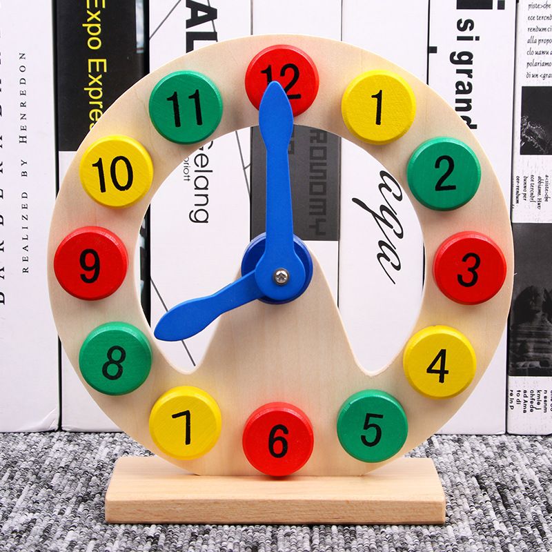 Colorful children's clocks, digital animal clocks, wooden building blocks, time enlightenment toys for children aged 3 to 6 in kindergartens details Picture