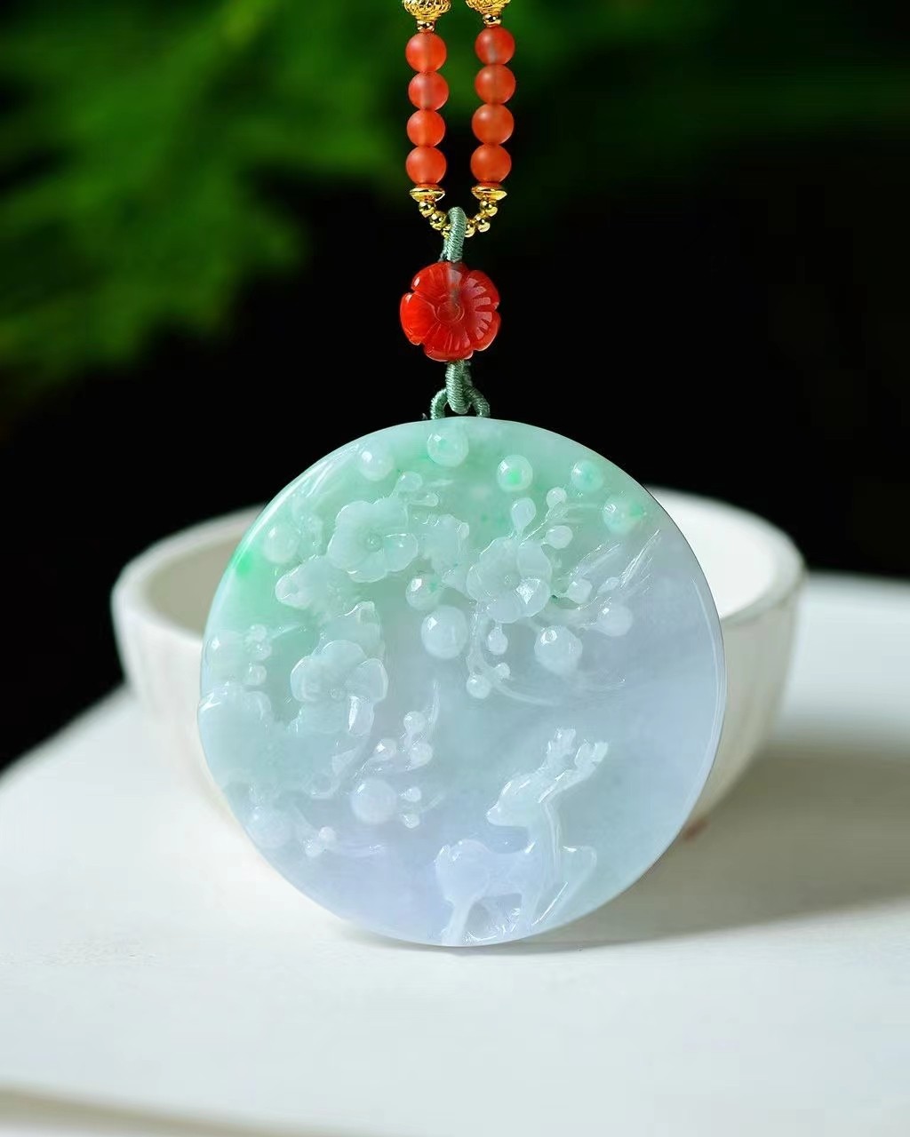 天然A货翡翠飘绿一路有你 精美雕刻 有种有色 用料细腻详情图1