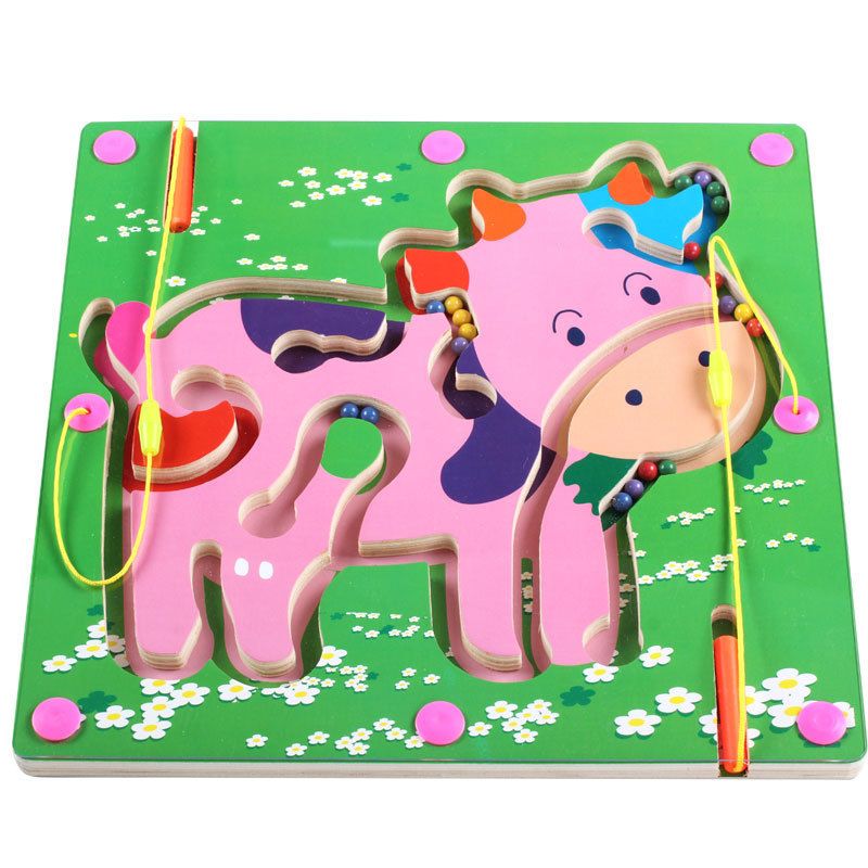 Factory direct sales of Qiaozhimu children's animal Big Tree Magnetic Maze Pen Moving Bead Beneficial Intelligence desktop toys Application Scenario