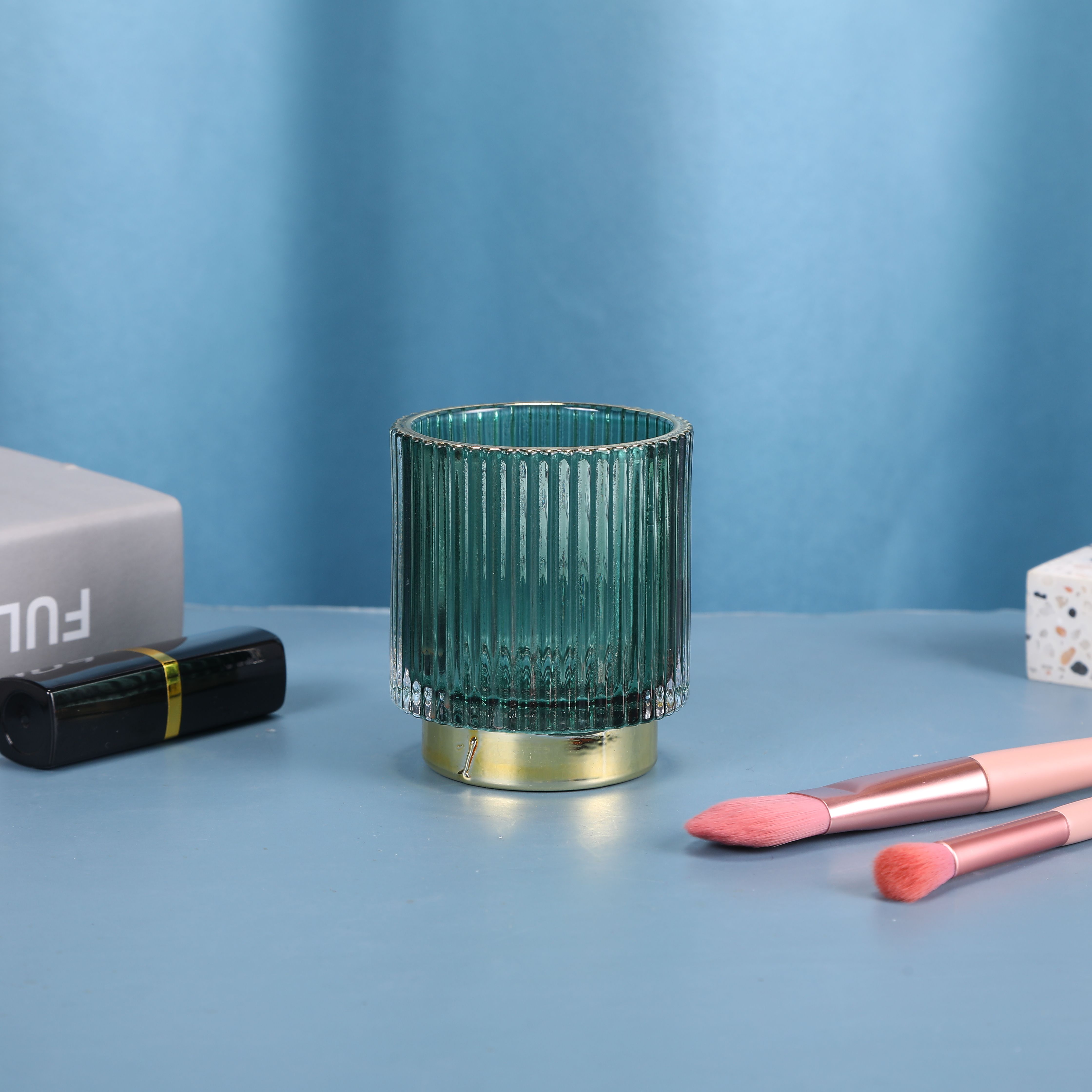 New cross-border simple relief jar aromatherapy candle jar Candy storage jar Candle jar candlestick jewelry jar