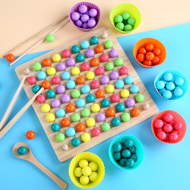 Rich in color and highly entertaining, it can cultivate visual ability, logical thinking ability, exercise early education enlightenment training, and improve fine motor skills of the hands. It is a two-in-one bead-picking and match-3 children's toy details Picture