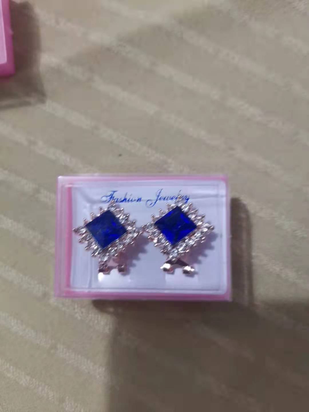 The 66 elegant new ear buckles, a bestseller in foreign trade, are versatile, stylish and fashionable detail image 1