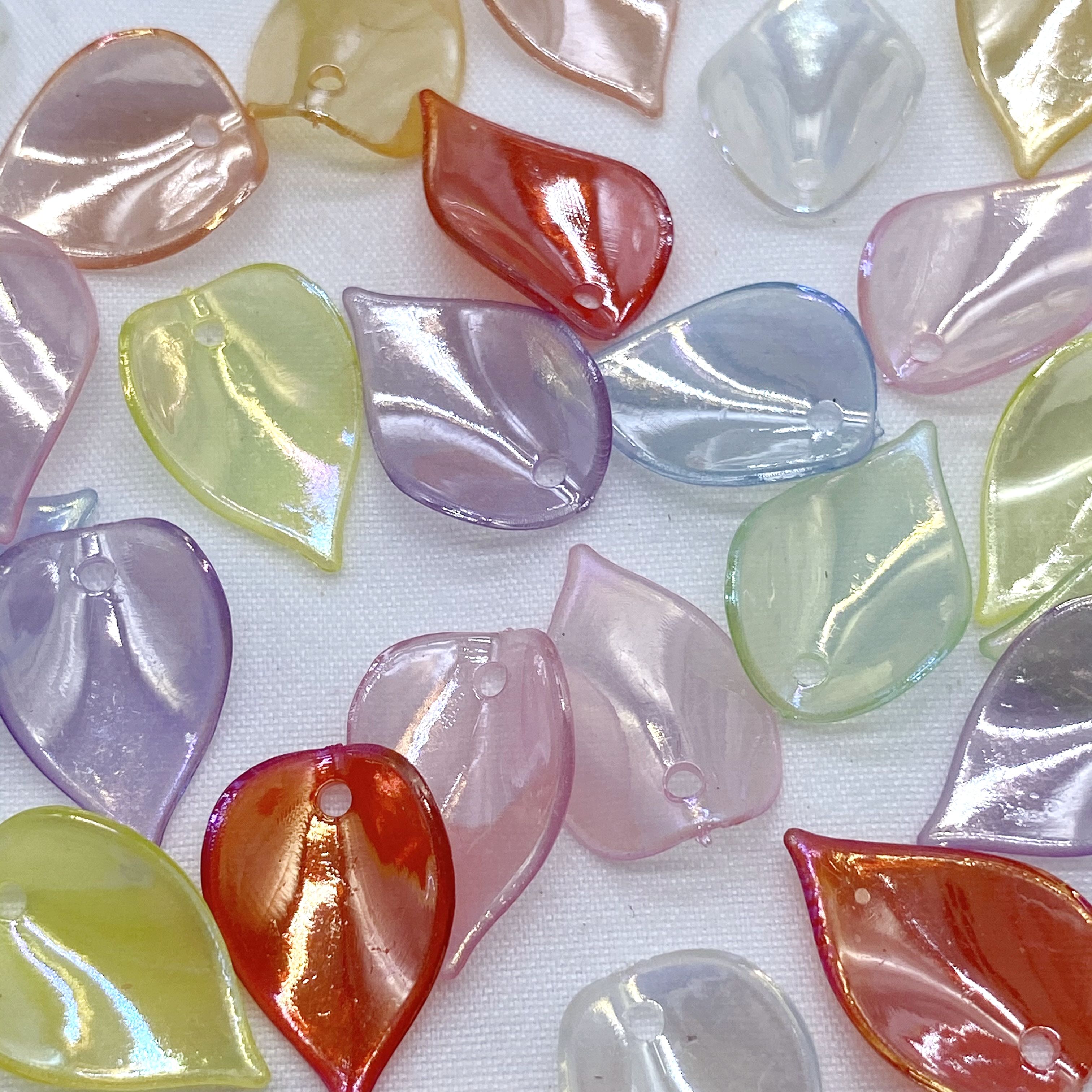 Jelly ab color-coated pointed leaf, ancient-style palm-leaf fan, hair rope, leaf and flower ornaments, accessories, scattered beads Application Scenario