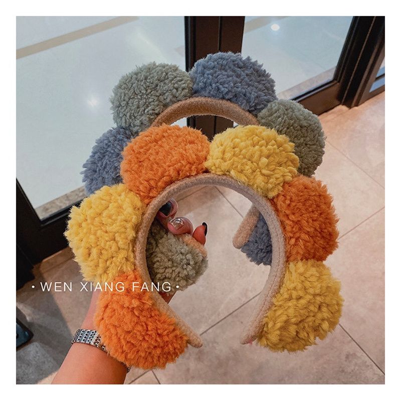 Hair Band Female Cute Net Red Face Wash Hair Band Color Hairball Hair Band Korean Net Red All Go Out Headwear Hair Bundle details Picture