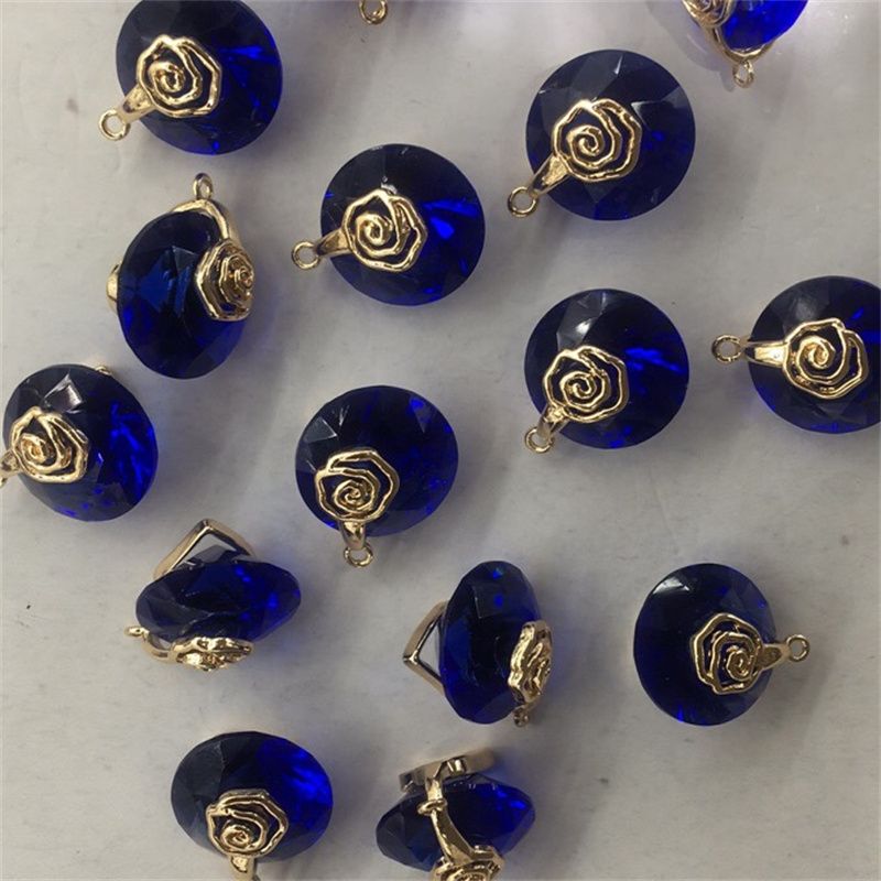 铜镶水晶钻石产品图