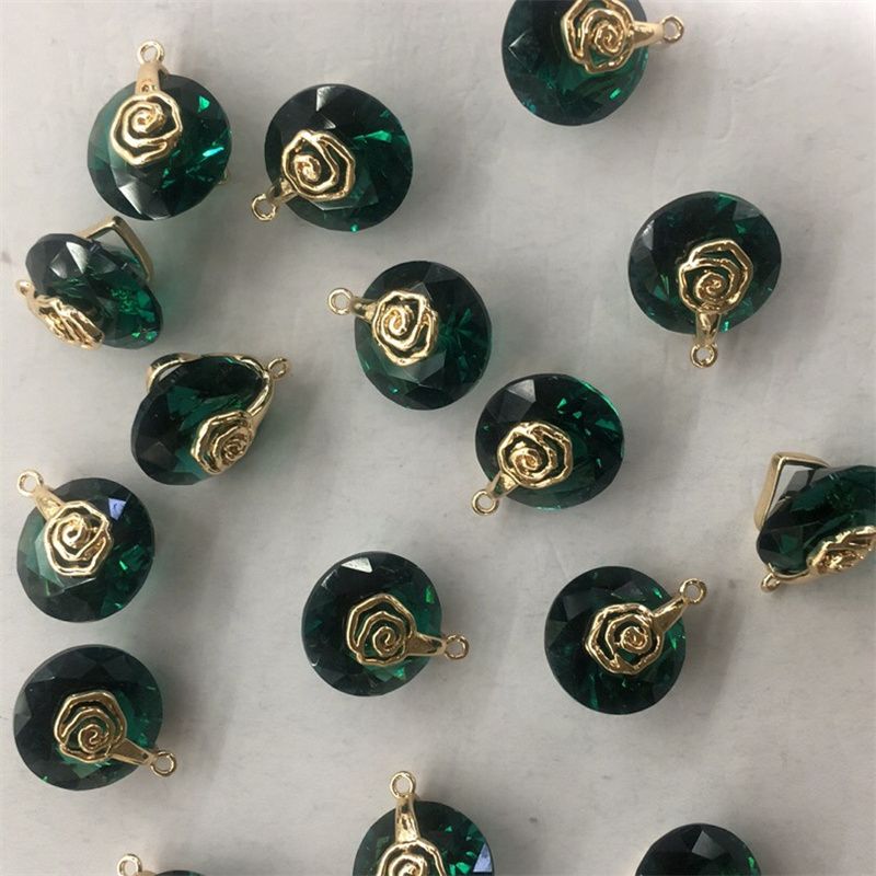 铜镶水晶钻石白底实物图