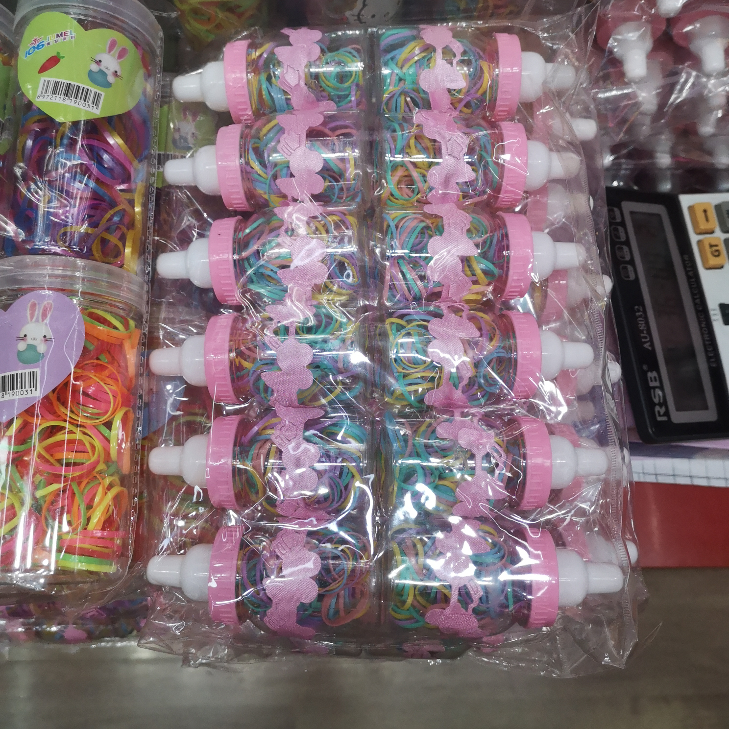 强拉不断皮筋奶瓶春天