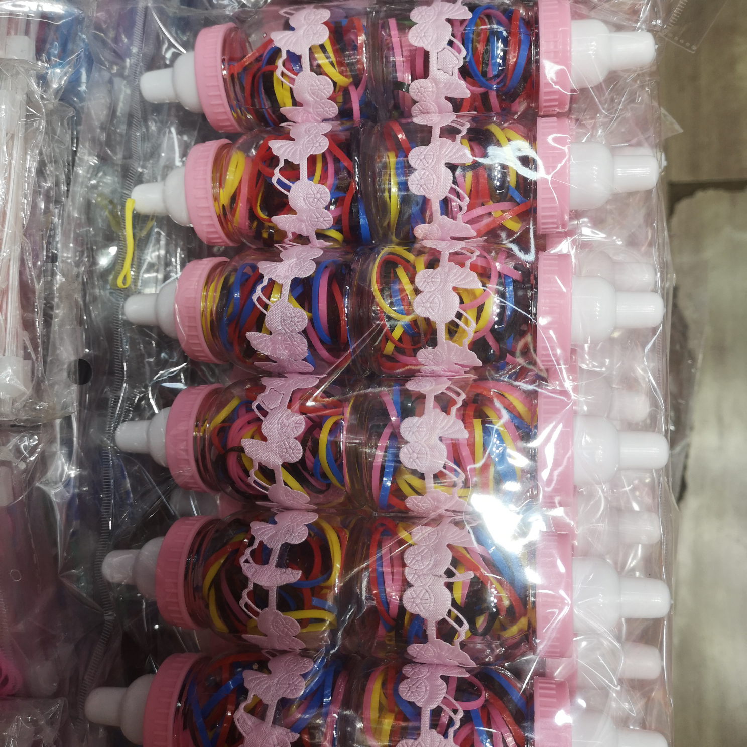 强拉不断皮筋奶瓶普色