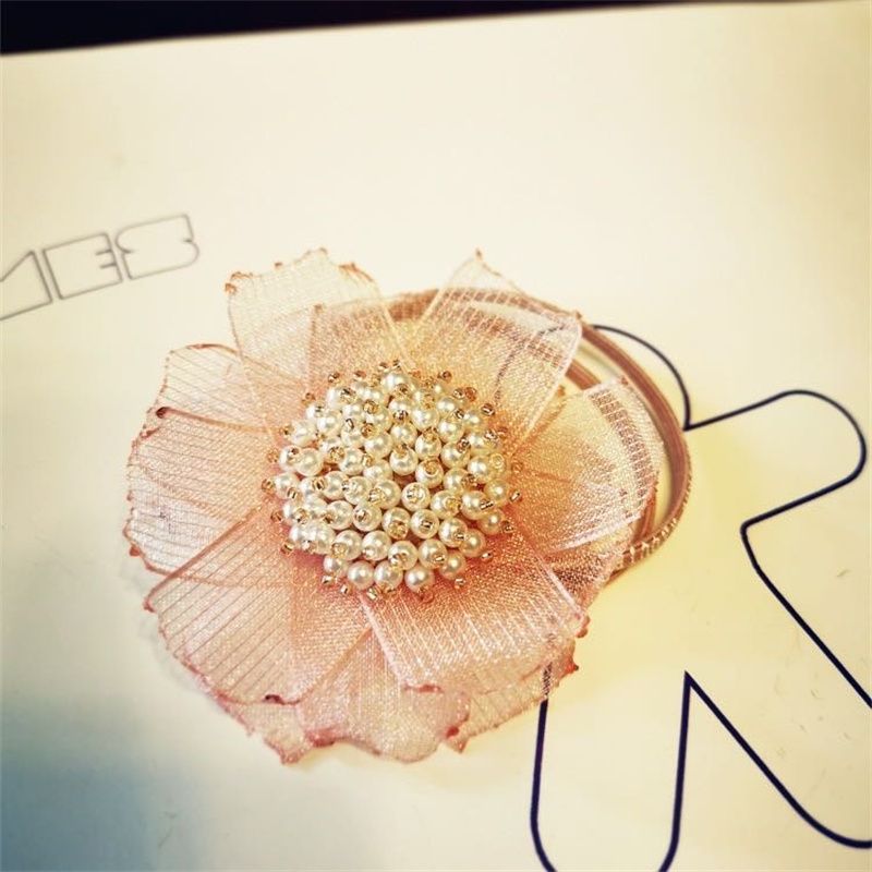 Pearl flower scrunchie hair pin Hair clip corsage Headpiece Korean version headpiece
