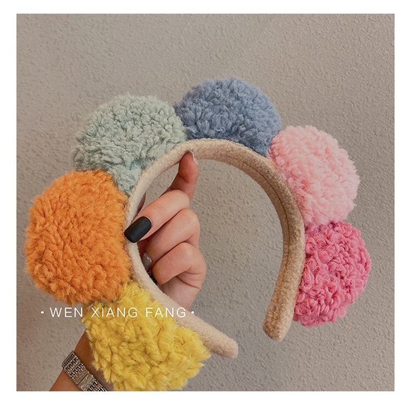 Hair Band Female Cute Net Red Face Wash Hair Band Color Hairball Hair Band Korean Net Red All Go Out Headwear Hair Bundle