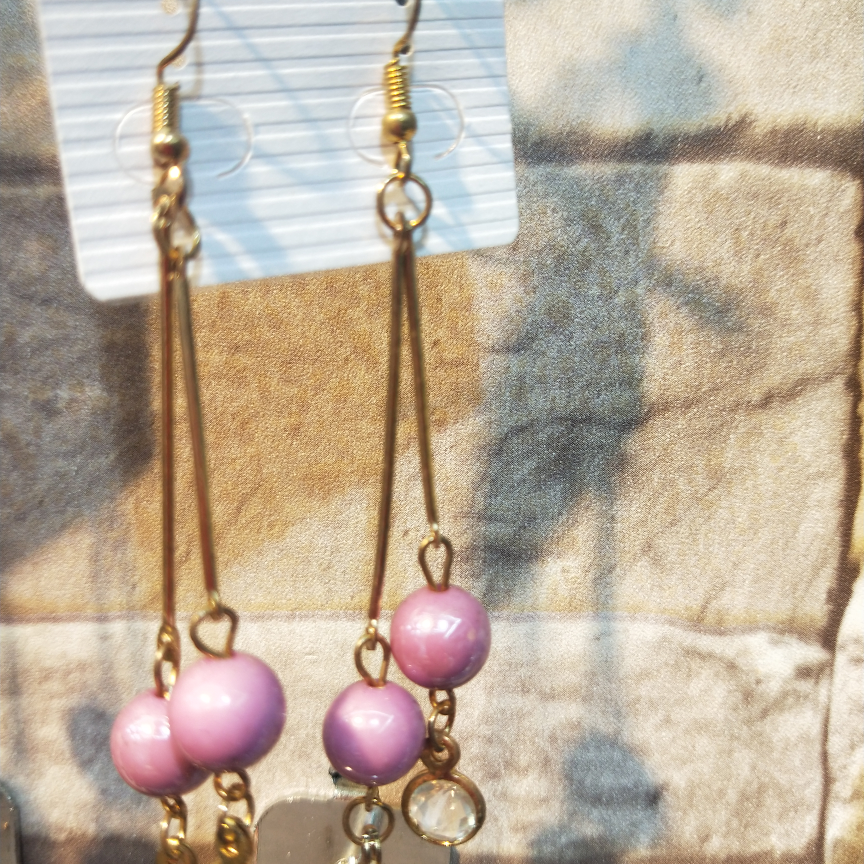 New fashionable and trendy accessories, exquisite and small plastic and iron sheet earrings, 19 national trend series