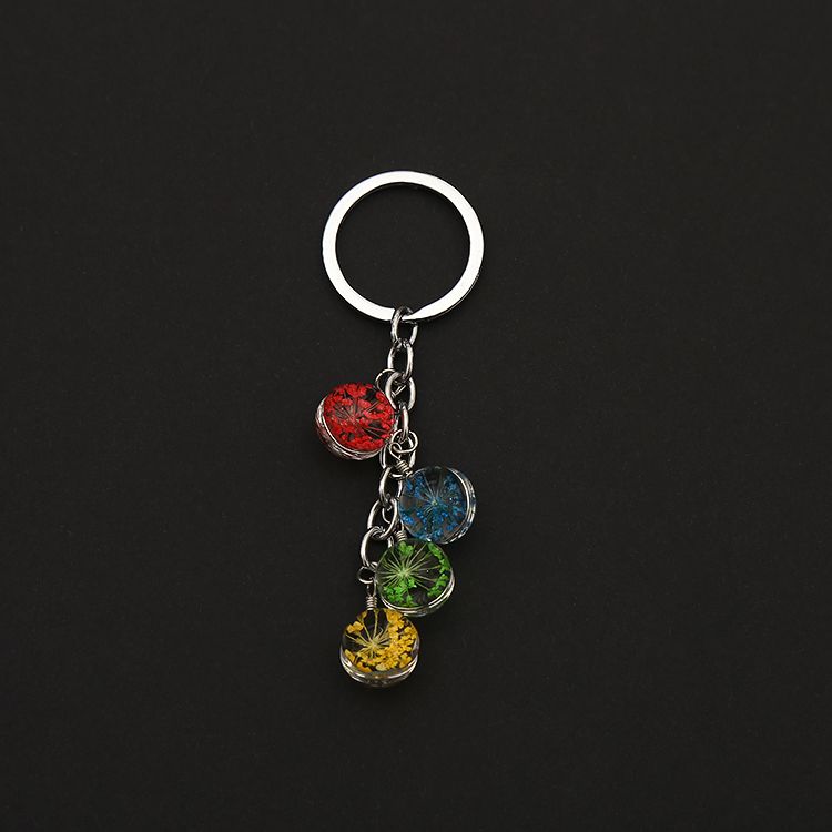 Four-section dried flower keychains, a popular DIY product, are sold directly by the manufacturer and are irresistibly charming details Picture
