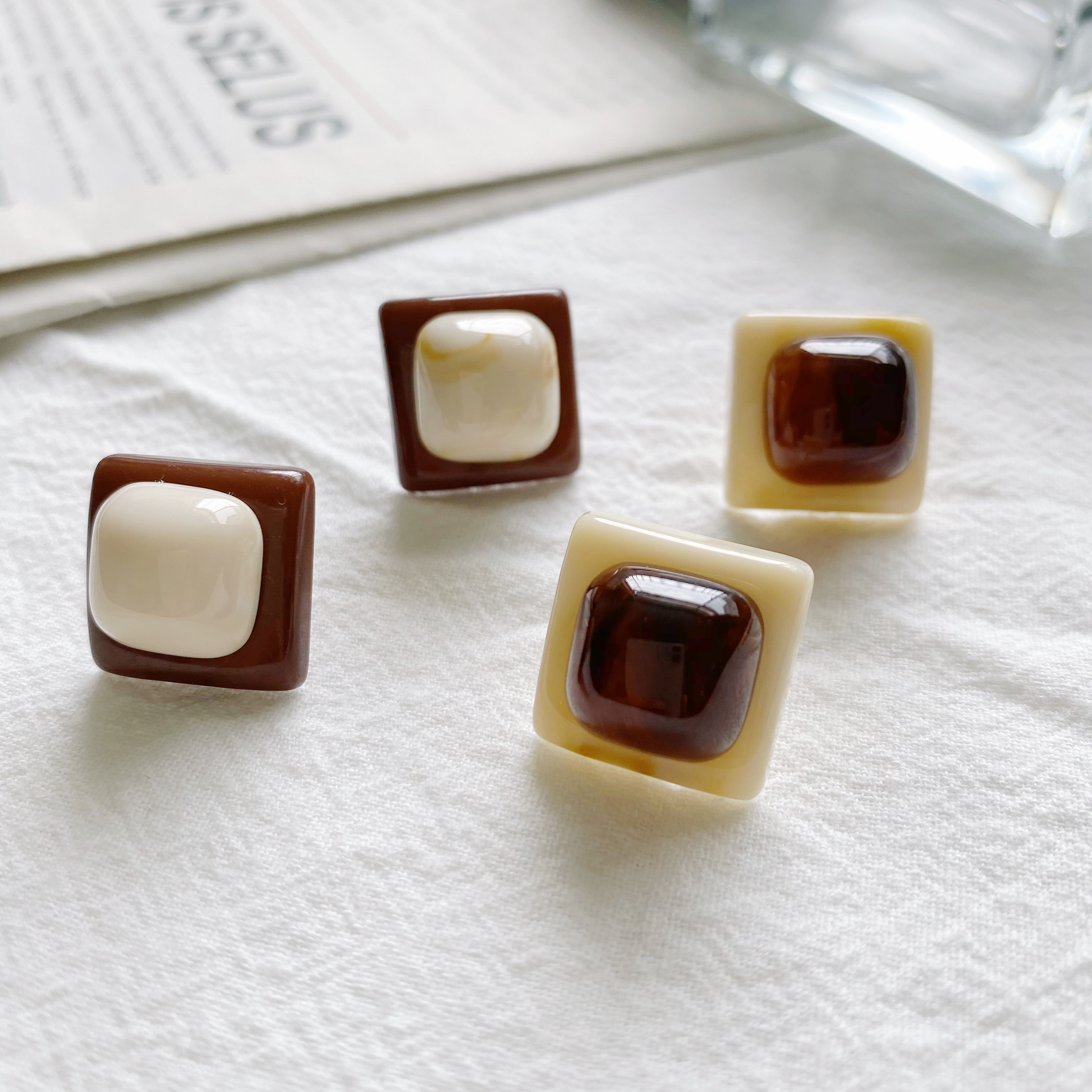 法式复古双色树脂亚克力耳环女S925银针韩国简约百搭气质耳钉耳饰星露饰品1详情图3