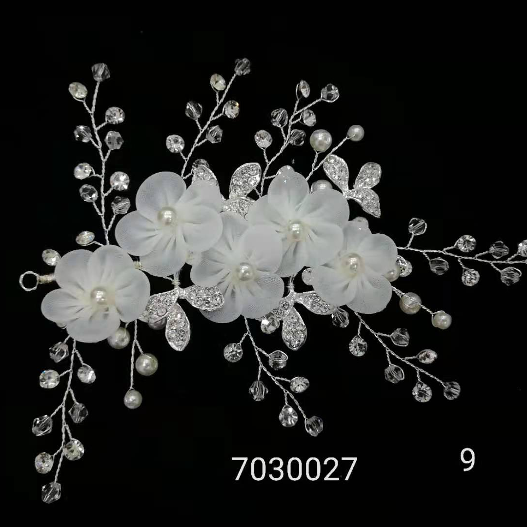 Popular online celebrity flower-shaped hair clips and headbands