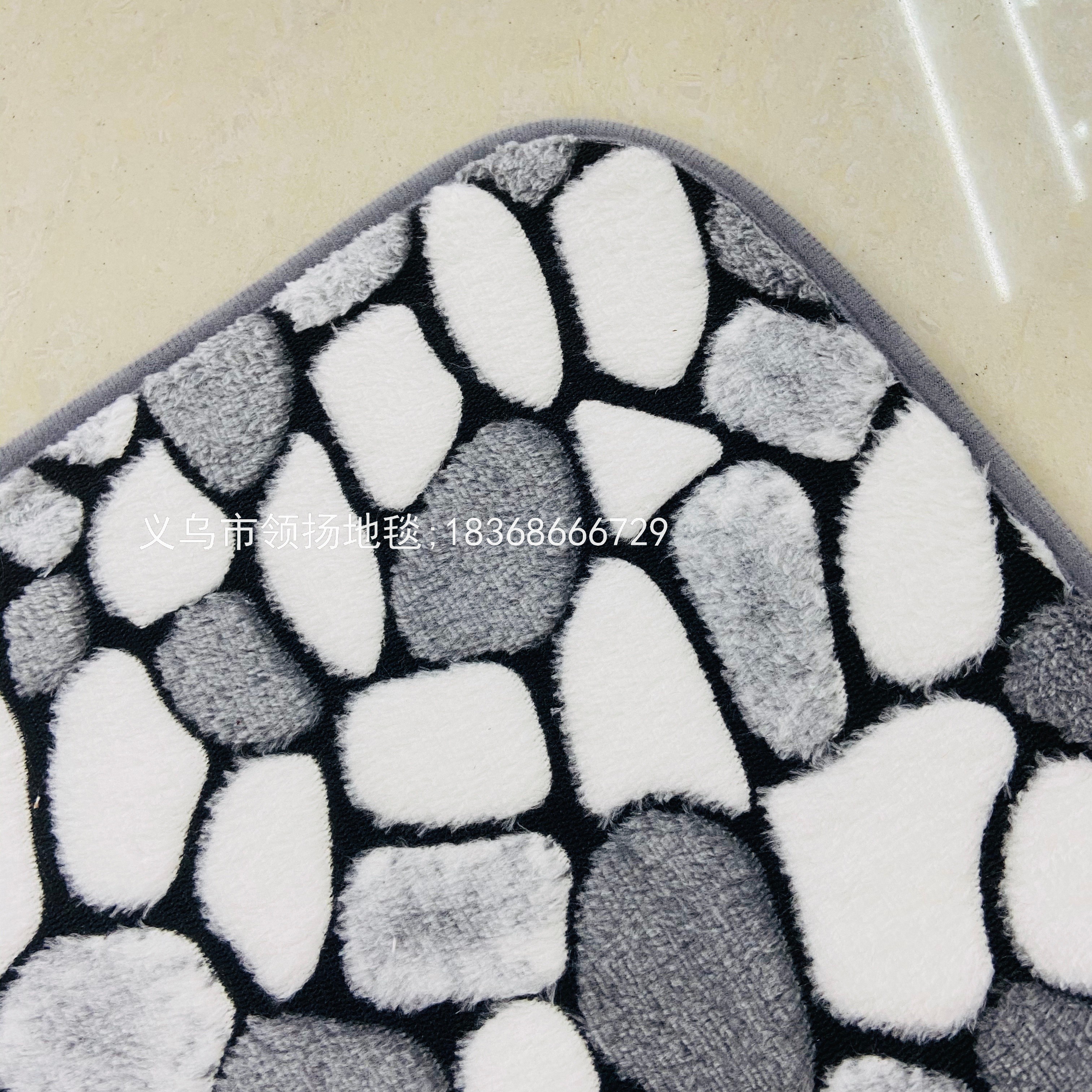 珊瑚绒地垫 超柔面珊瑚绒门垫 脚垫 珊瑚绒吸水地垫详情图6