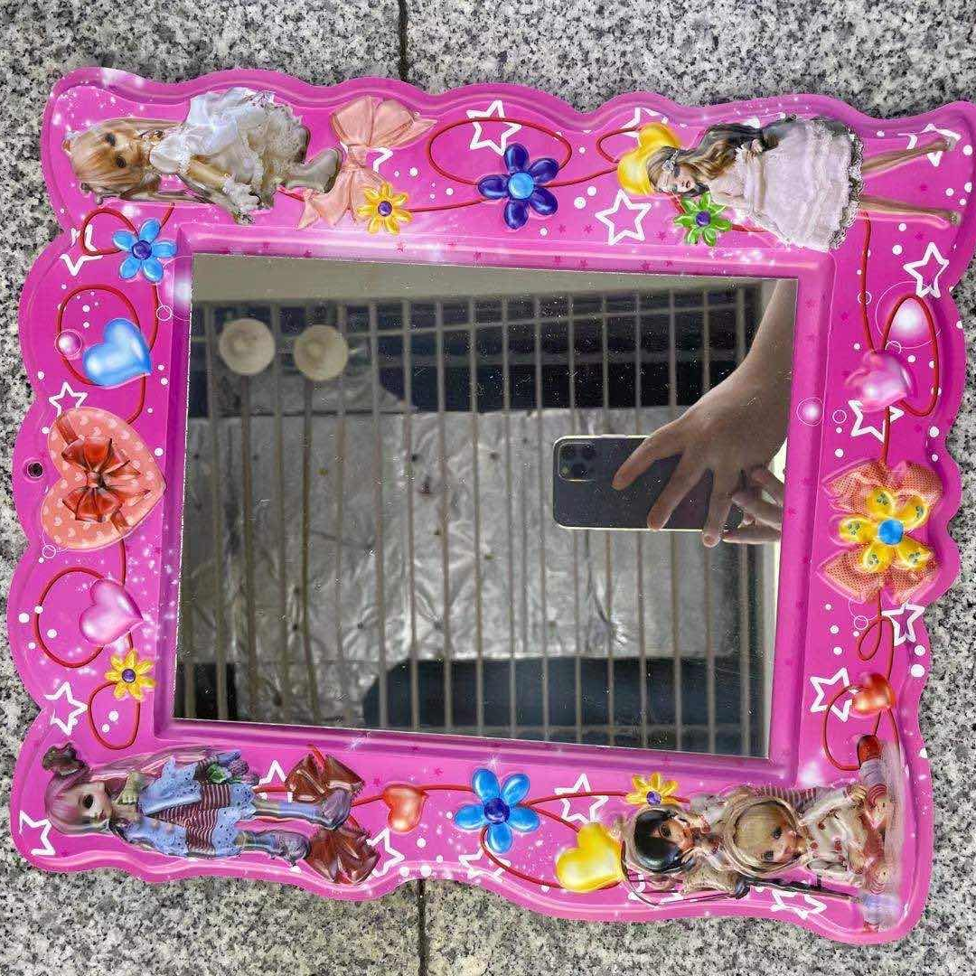 20*25小女孩吸塑镜子