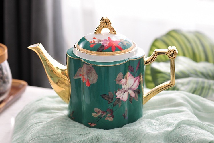 Ceramic water sets, bone China tea sets, high-end coffee sets, flower tea sets, water set sets, European-style coffee sets, afternoon tea, black tea, gold-wrapped luxury gifts detail image 8