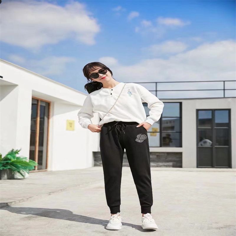 春秋裤子男士休闲裤潮流运动裤束脚裤宽松直筒长裤25