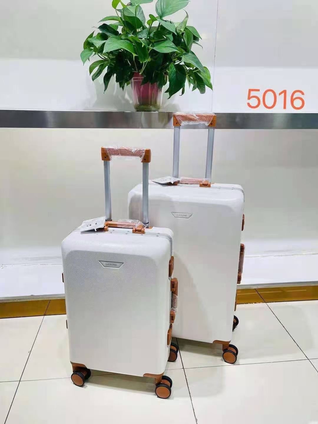 5016#ABS拉杆箱详情图2