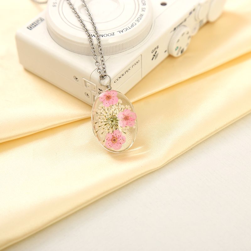 Glass dried flower necklace Item Picture