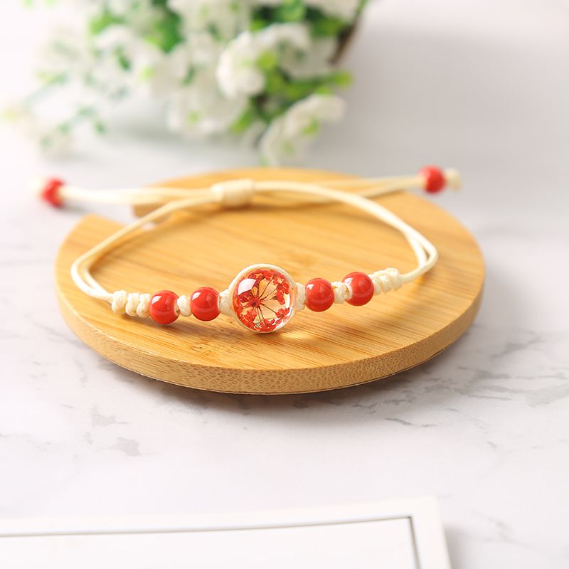 A single genuine dried flower bracelet Item Picture