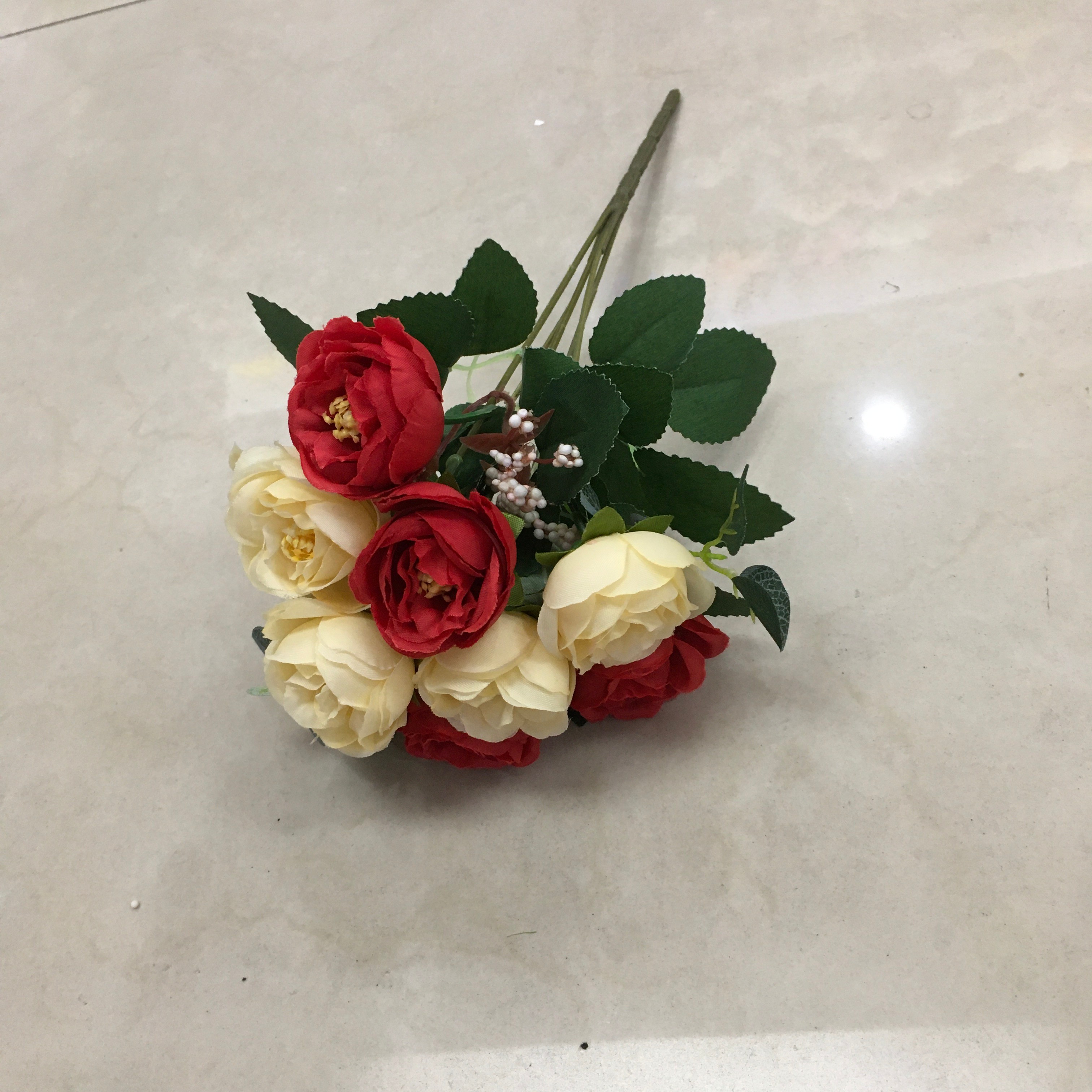 Lili artificial flowers, living room, dining room, venue decoration flowers, 5-pronged 10-head artificial heart-shaped camellia wholesale pic 7