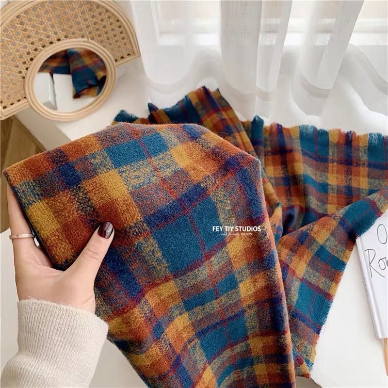 Ladies Autumn And Winter Coats All Casual Explosive Lady Retro Trendy Lady Scarf 2510