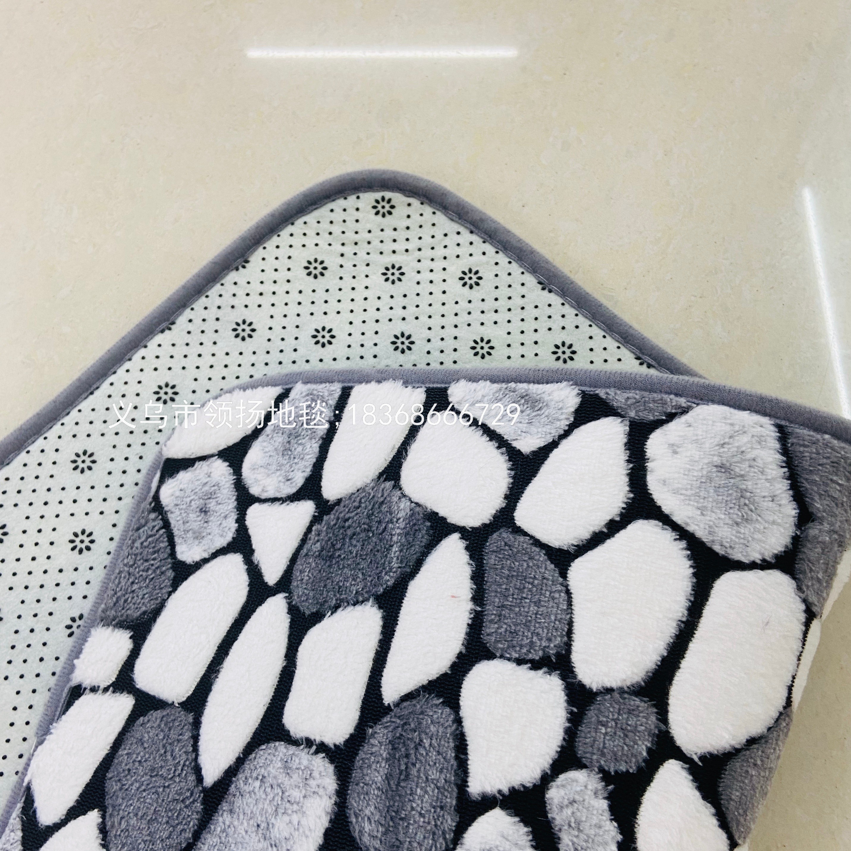 珊瑚绒地垫 超柔面珊瑚绒门垫 脚垫 珊瑚绒吸水地垫详情图5