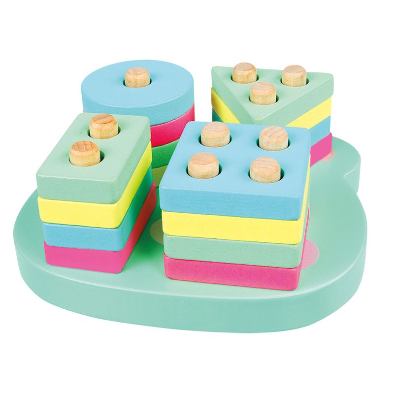 The wooden toy macaron-colored four-piece column is rich in color and highly entertaining. It can help babies recognize color vision, cultivate logical thinking ability, and exercise early education enlightenment training. It is a parent-child game Application Scenario