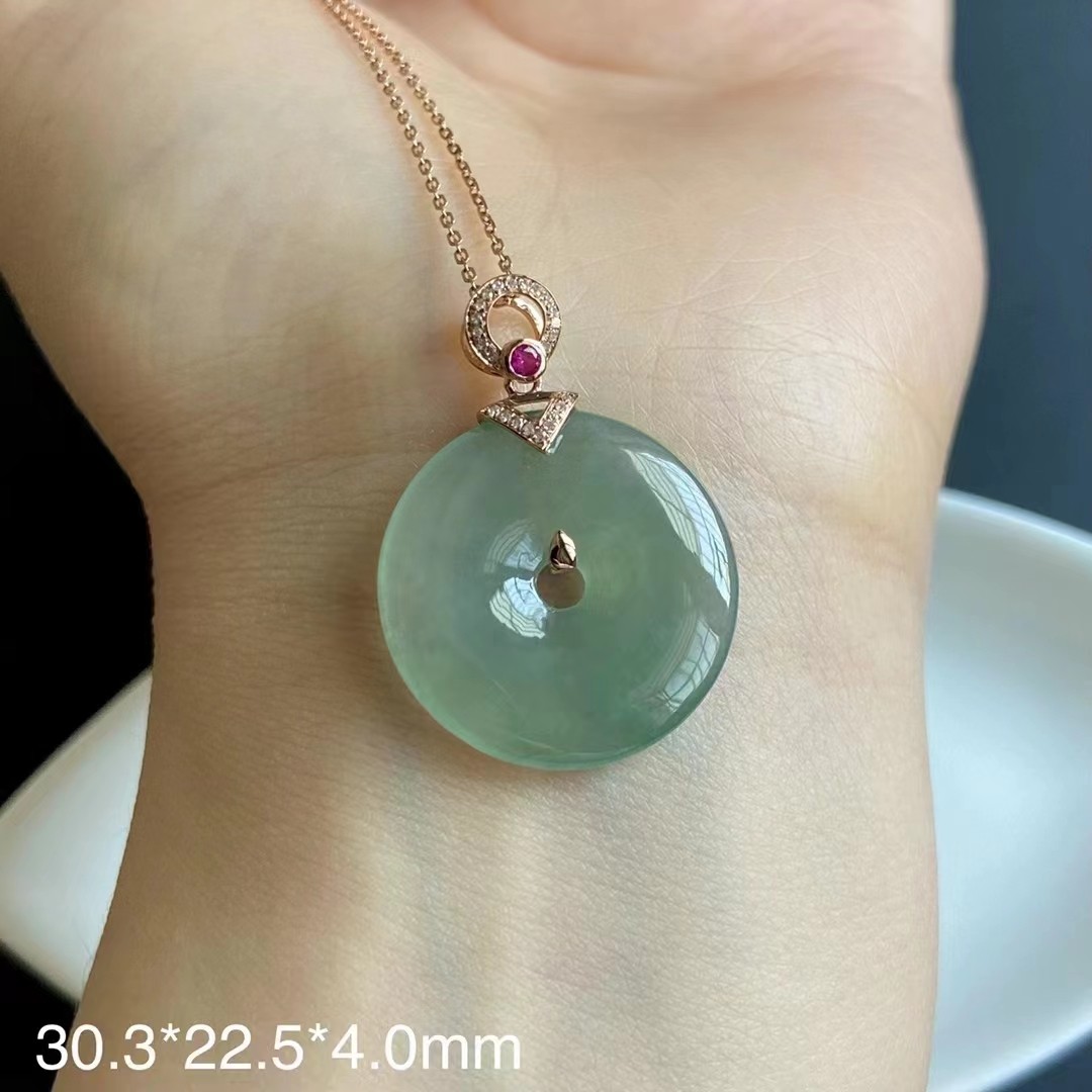 翡翠A货扣吊坠 18k金镶嵌 整体尺寸30.3*22.5*4.0mm 支持复检详情图1