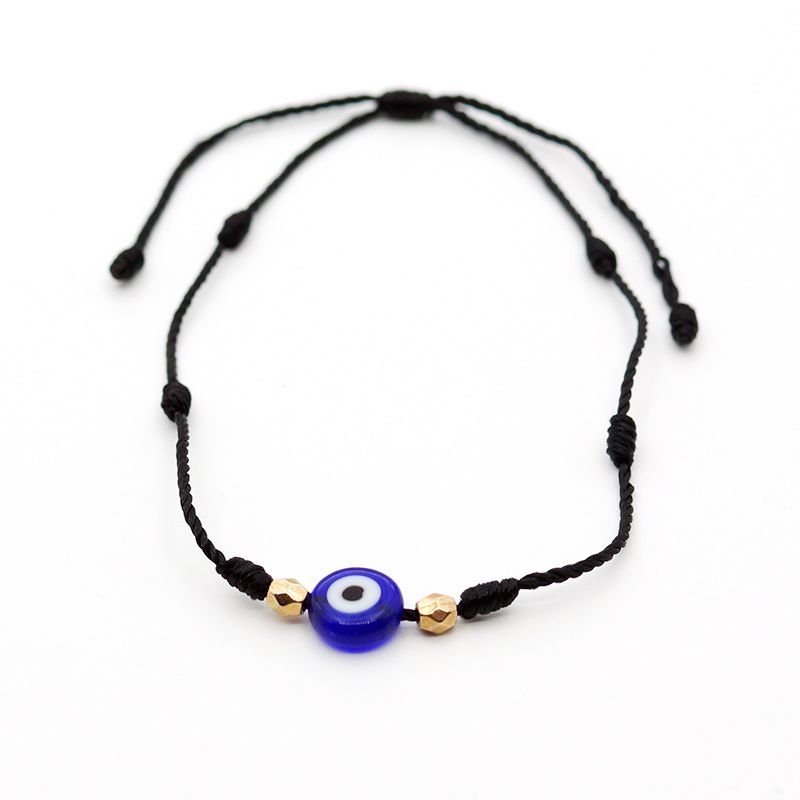 Cross-border foreign trade source: Devil's Eye, Turkish blue eye jewelry, European and American simple woven bracelet Application Scenario