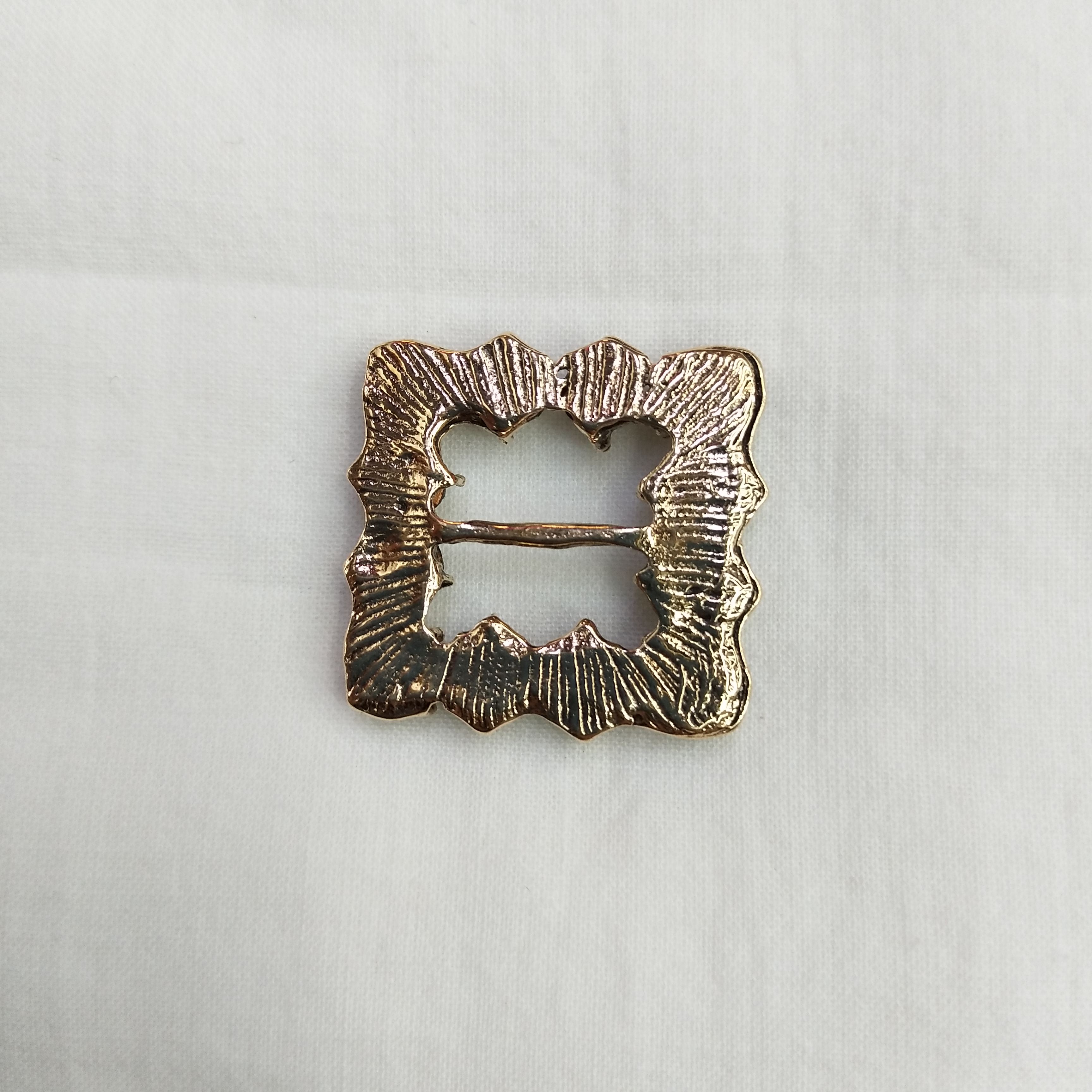DIY handcrafted jewelry accessories: Alloy, simple single oil-dripping cartoon pendant, decorative earrings (100ps per pack), square button buckle detail image 3