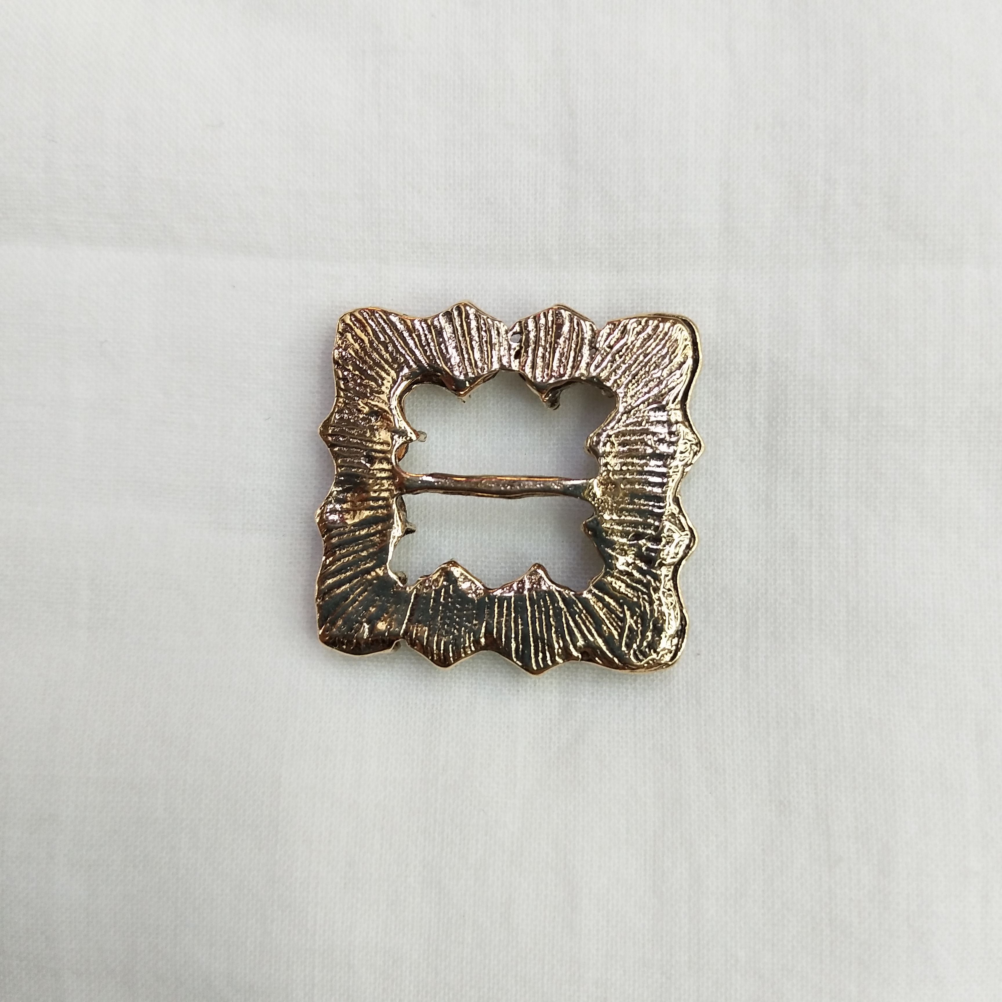 DIY handcrafted jewelry accessories: Alloy, simple single oil-dripping cartoon pendant, decorative earrings (100ps per pack), square button buckle detail image 4