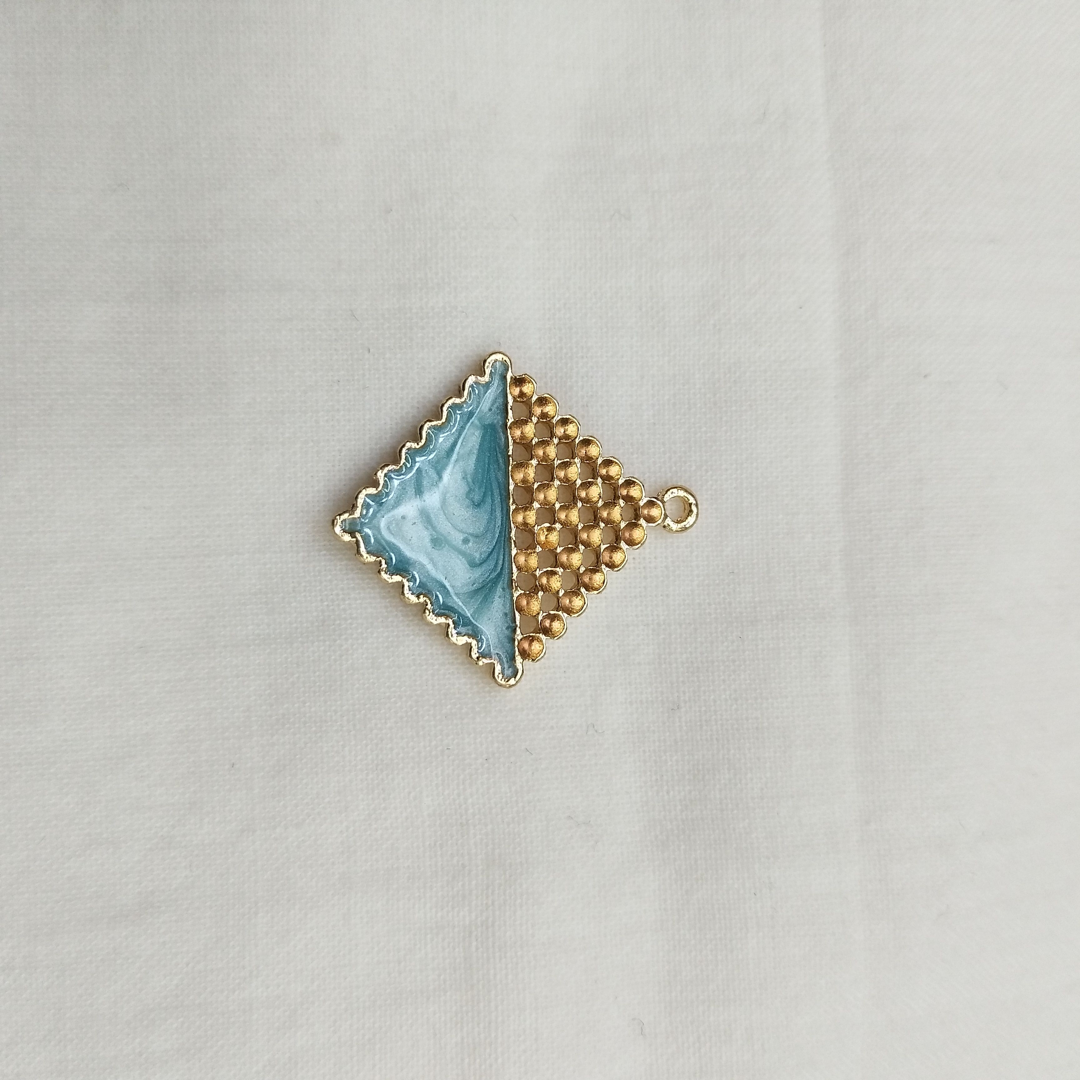 DIY handcrafted jewelry accessories, elegant and fashionable, high-end custom, fresh, stainable and hangable earrings, pendants, alloy, simple single oil-dripping cartoon pendants, decorative earrings (100ps/ pack), square oil-dripping pendants