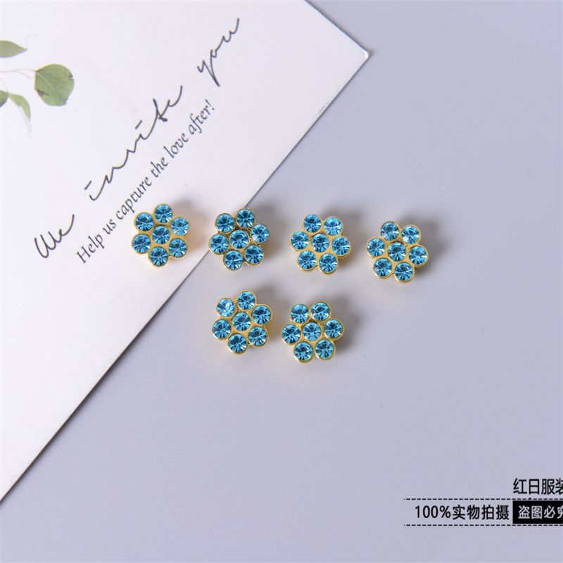  8MM梅花机打雪花钻衣服鞋帽装饰钻配件