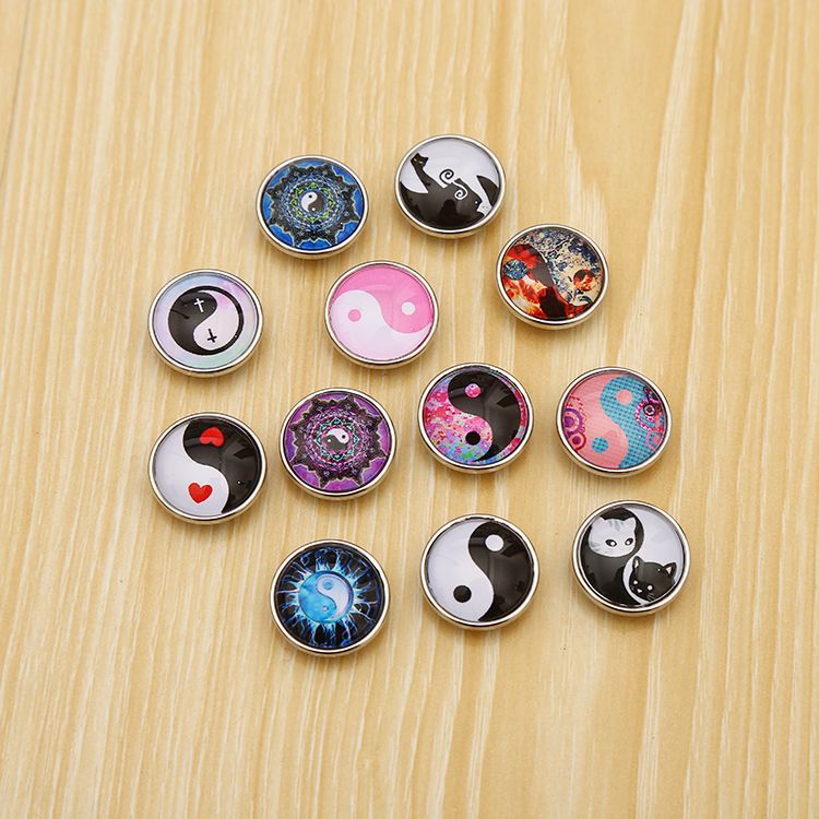 Glass sticker buckle, a popular DIY product, factory direct sales, irresistibly charming Item Picture