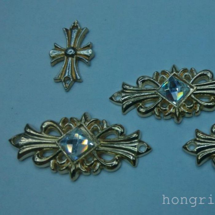 各种花造型带钻合金烫片 铜合金烫片厂家直销服装辅料