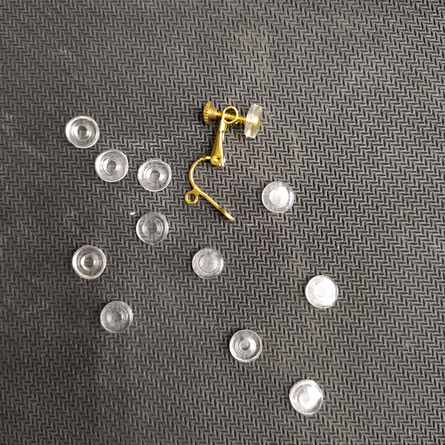 Large screw ear jacket small screw ear jacket
