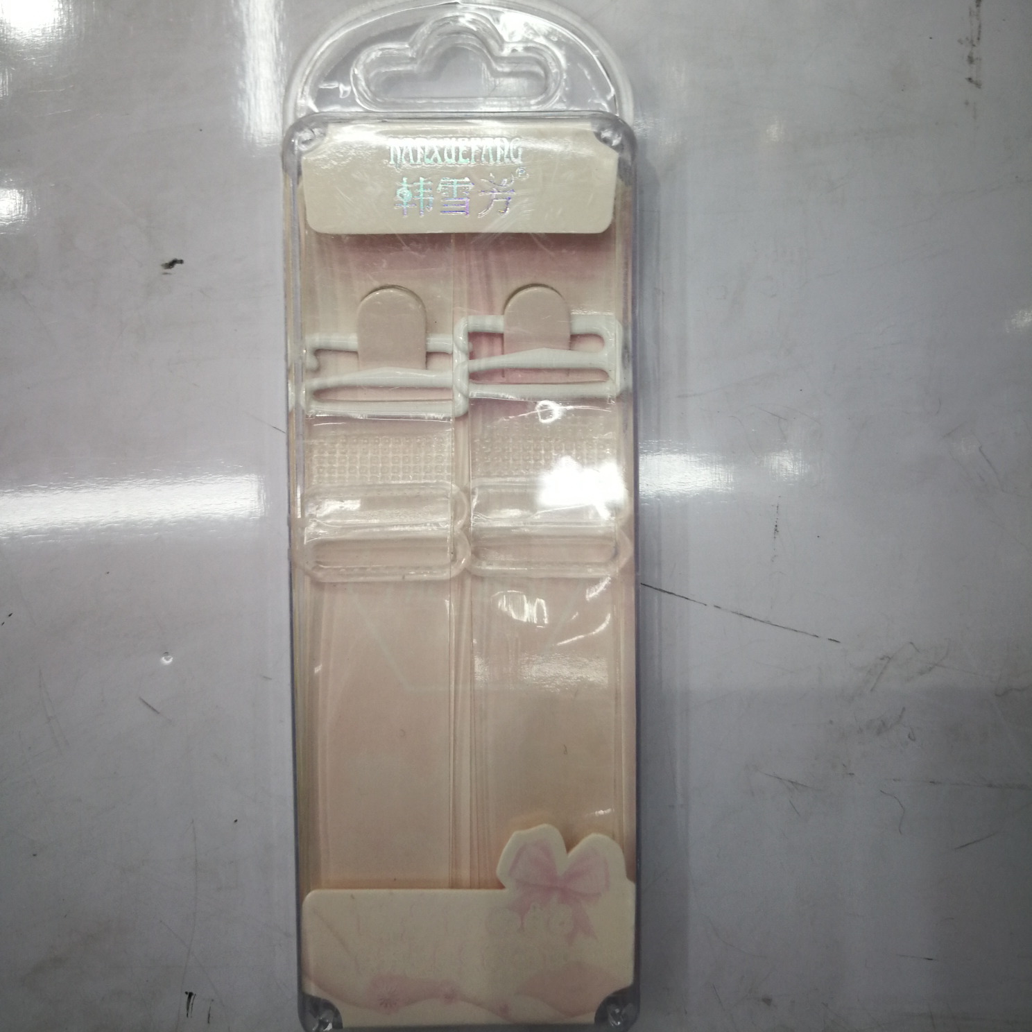 Shoulder strap suction box 14