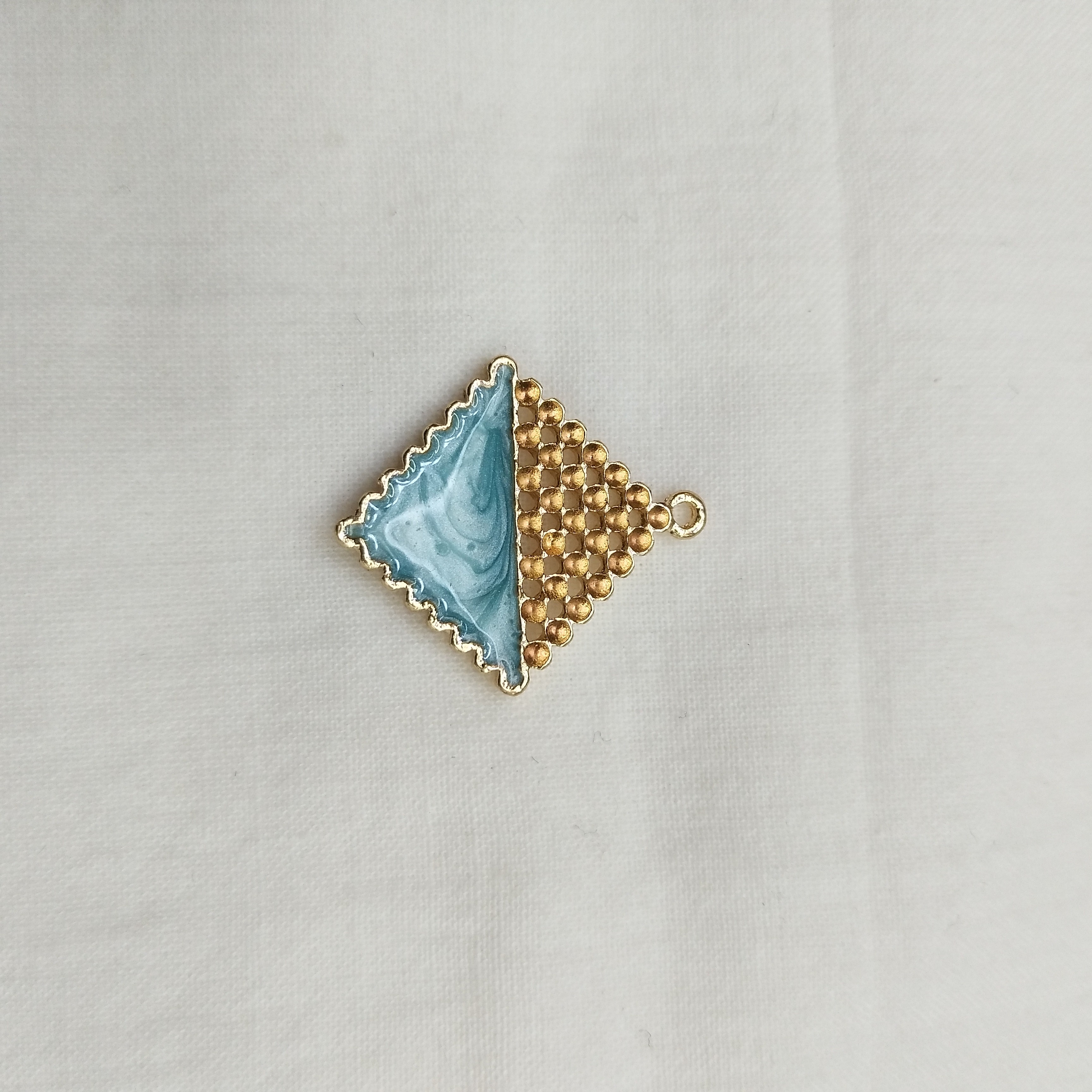 DIY handcrafted jewelry accessories, elegant and fashionable, high-end custom, fresh, stainable and hangable earrings, pendants, alloy, simple single oil-dripping cartoon pendants, decorative earrings (100ps/ pack), square oil-dripping pendants detail image 1