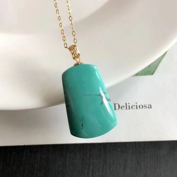 天然湖北原矿绿松石方牌吊坠 高瓷高蓝 18k金扣头镶嵌 规格23*15mm