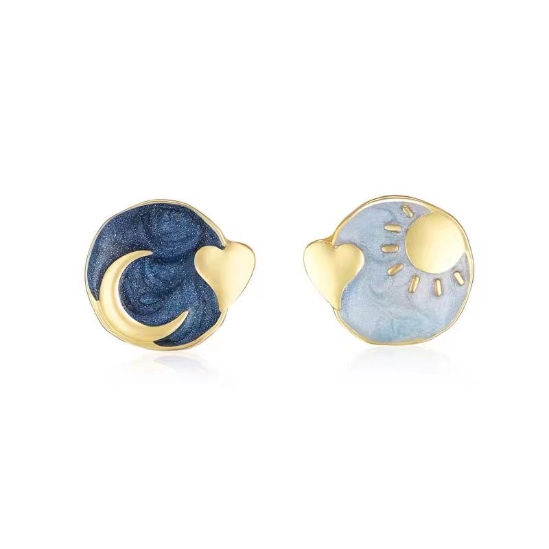 8 Hours Time Difference ~ Lovely Sweet Spring Summer Star Moon Asymmetrical Earrings Cure Blue Love Earrings New Earrings Item Picture