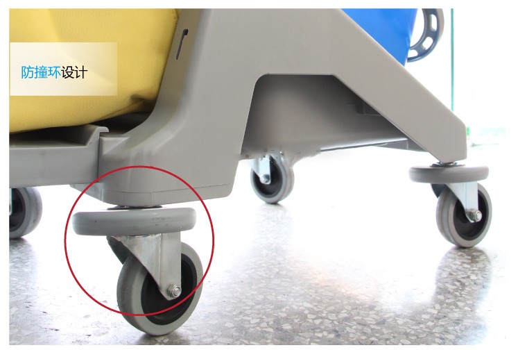 JT D15 Multi-functional water extraction Vehicle (Luxury Type) cleaning vehicle detail image 2