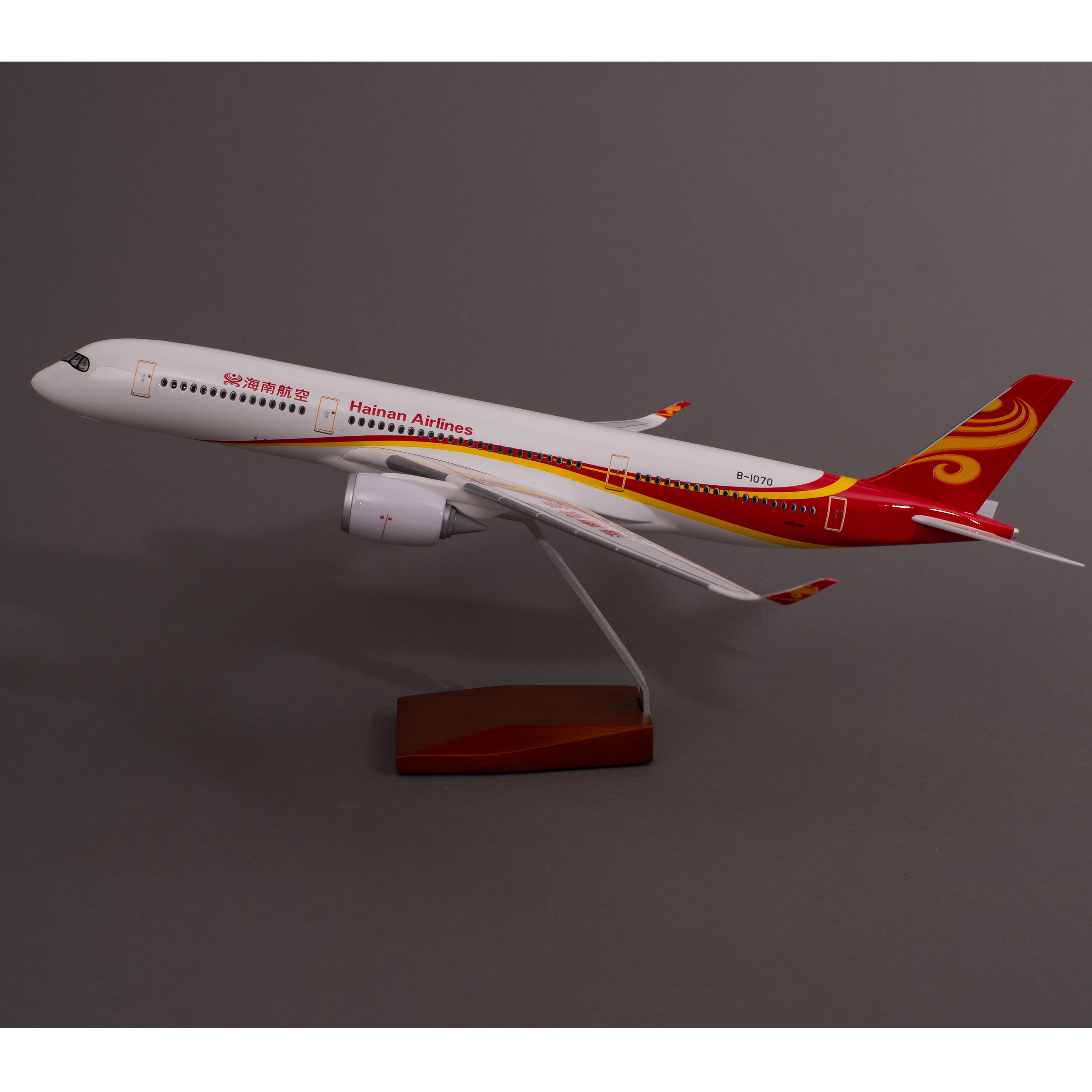 飞机模型(47cm西班牙伊比利亚航空a350飞机模型)abs合成塑脂飞机模型