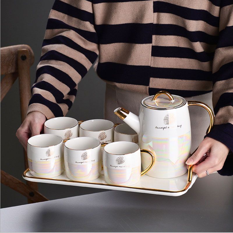 Ceramic water sets, light luxury Nordic-style tea and coffee sets, gift cups, cold water kettles, single cups, home living room tea sets, cups and plates Application Scenario