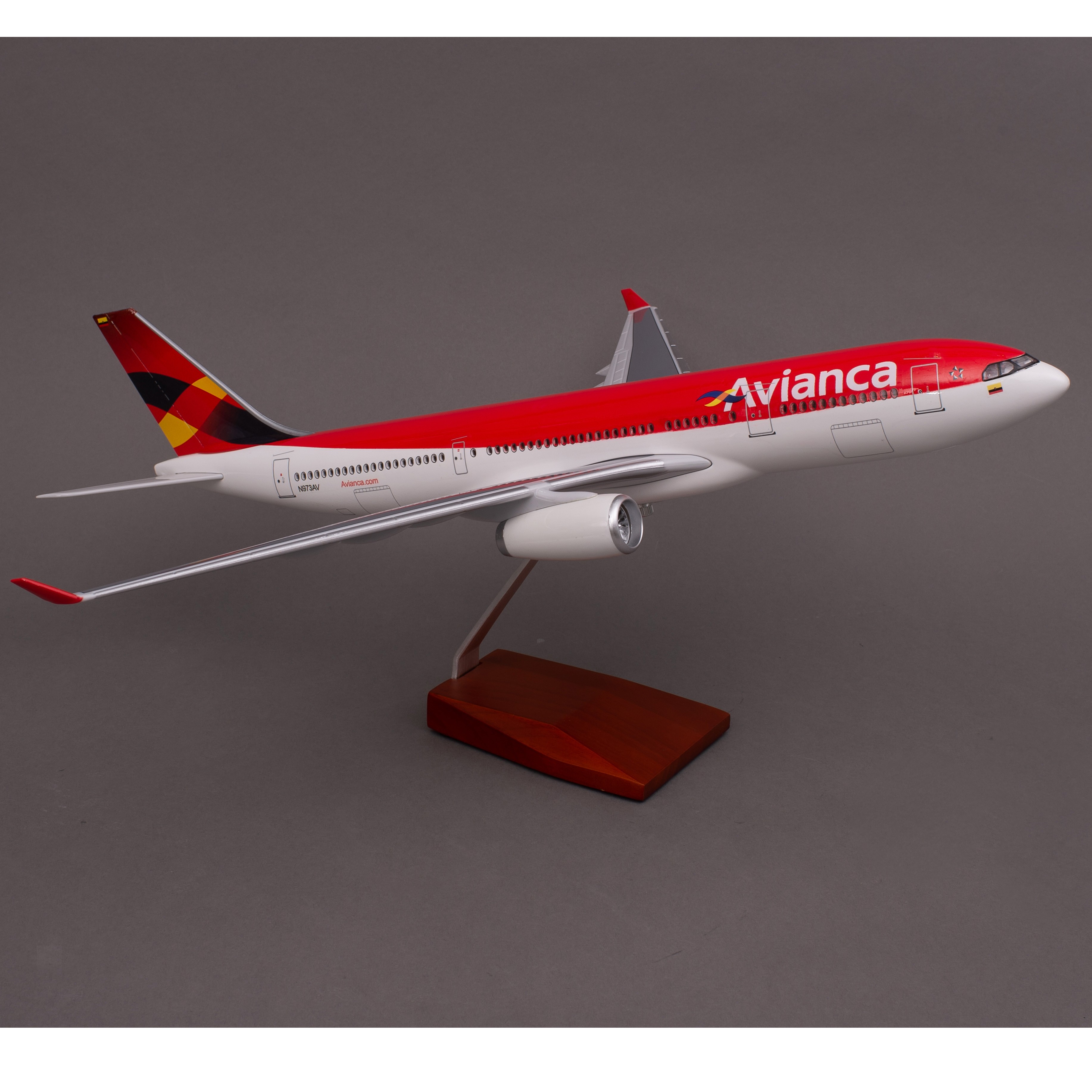 飞机模型（47cm斯里兰卡航空A330飞机模型）仿真飞机模型 ABS合成工程树脂飞机模型  航空 模型 合金模型详情9