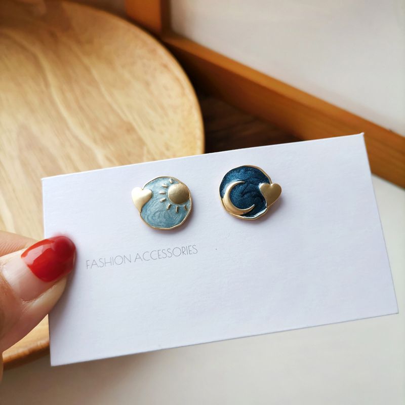 8 Hours Time Difference ~ Lovely Sweet Spring Summer Star Moon Asymmetrical Earrings Cure Blue Love Earrings New Earrings