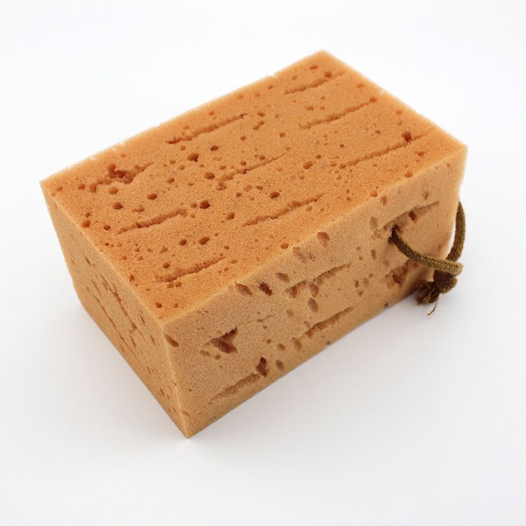 The thickened coral honeycomb car wash sponge is a large-pore water-absorbing sponge that won't damage the car paint Specification image