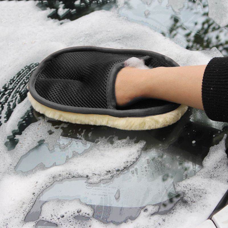 Car wash wool gloves with thickened fleece, fleece wool cleaning gloves, car fleece beauty car wash products Item Picture