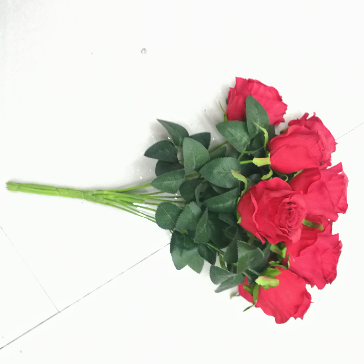 تسعة ورود